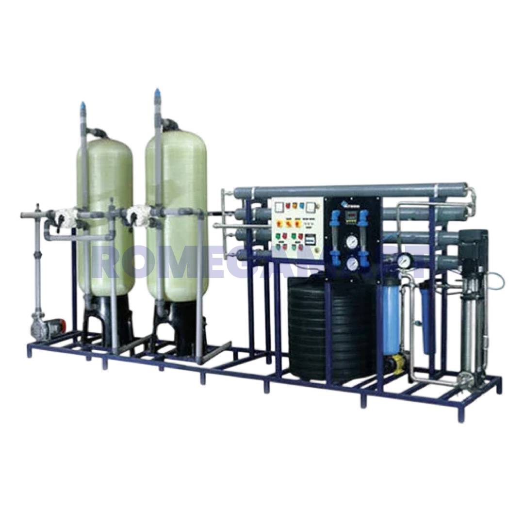 4000 LPH Industrial RO Plant FRP Material For Industrial Use - Phoenix Fab