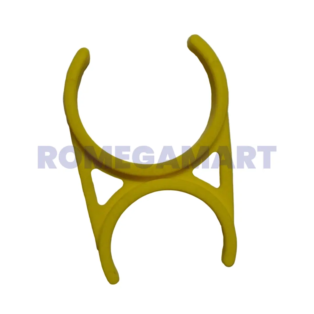 AEAC-7 RO Pipe Clamp 2.5x2 Yellow Plastic For Domestic Use - Safe India Marketing