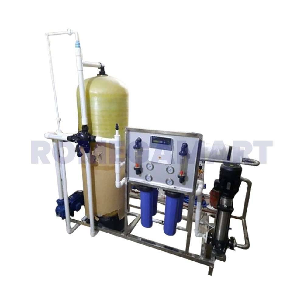 BLUE HAWK FRP Material Industrial RO Plant 1000 LPH With Single Vessel - Yash Water Purifiers Private Limited